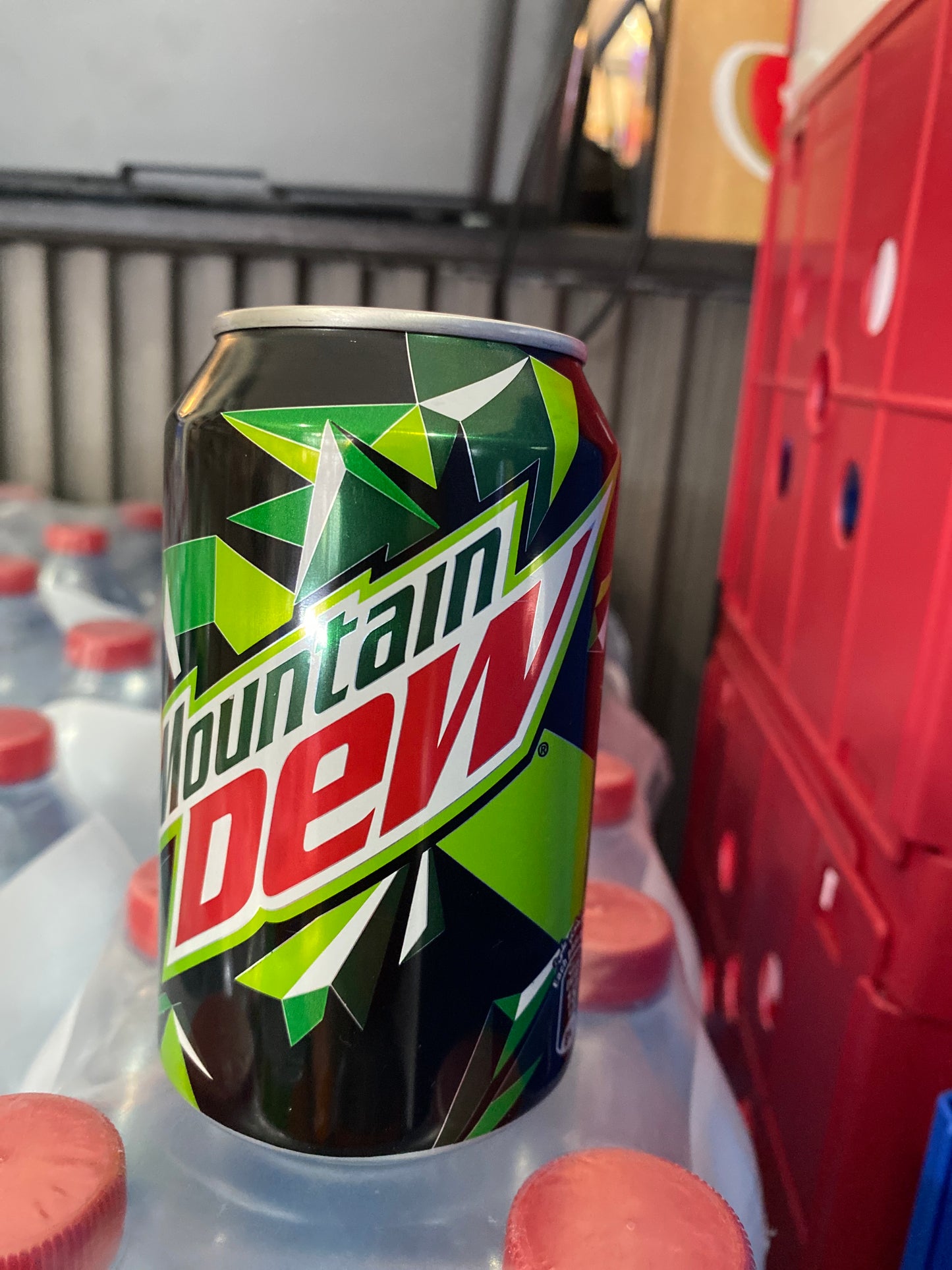 Mountain Dew 330 ml